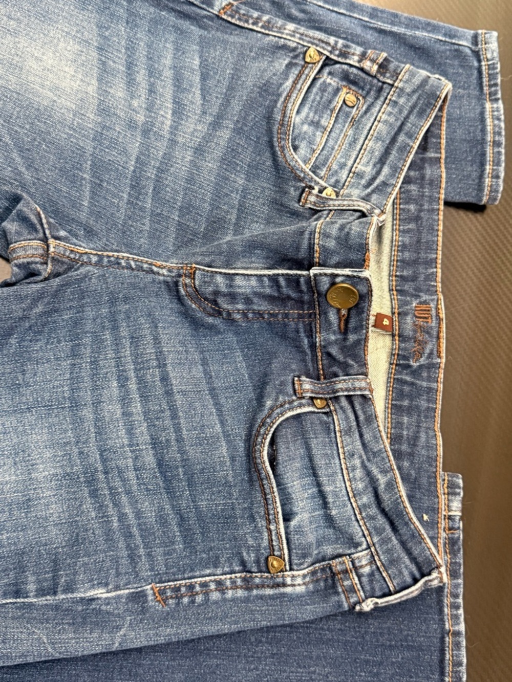 Kut woman’s jeans size 4